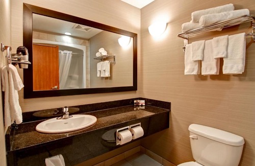 Lac La Biche Hotel | Canalta Lac La Biche