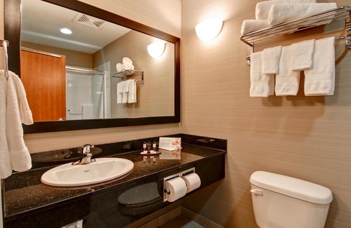 Lac La Biche Hotel | Canalta Lac La Biche