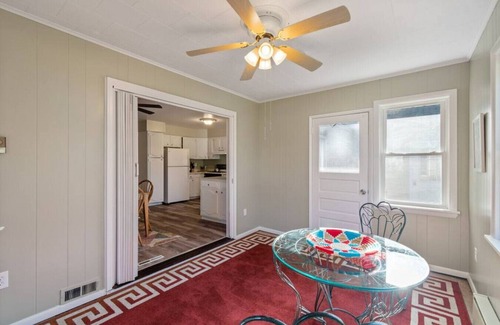 Canandaigua House | Canandaigua Charmer - Sleeps 6!