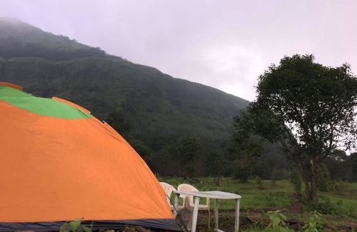 Uddar RV Rental | Canary Forest Camping