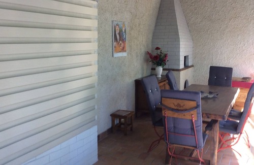 Valreas House | Cancellation of prestige services with stakeholders (because covid)