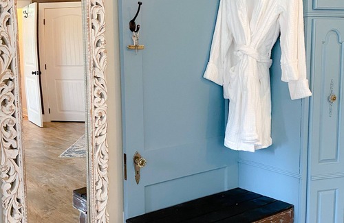 Natchitoches House | CanDi on the Cane - Master Suite