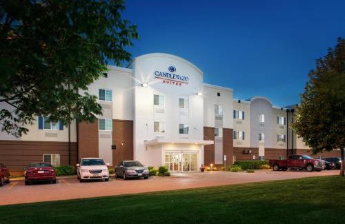 Bellevue Hotel | Candlewood Suites Bellevue by IHG
