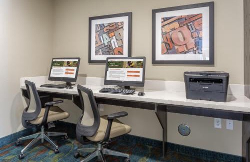 Davenport Hotel | Candlewood Suites - Davenport by IHG