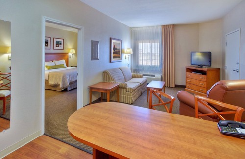 Fort Stockton Hotel | Candlewood Suites Ft Stockton by IHG