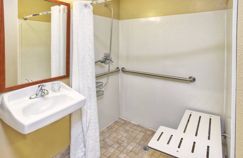 Fort Stockton Hotel | Candlewood Suites Ft Stockton by IHG