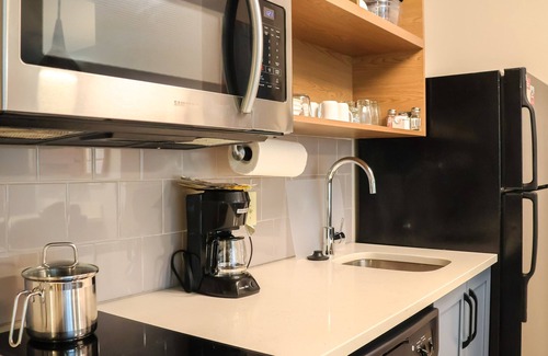 Orange Prairie Hotel | Candlewood Suites Grand Prairie by IHG
