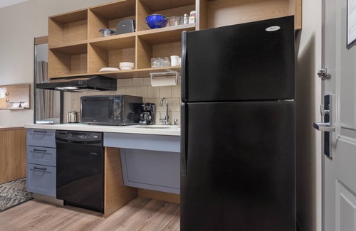La Crosse Hotel | Candlewood Suites La Crosse N by IHG