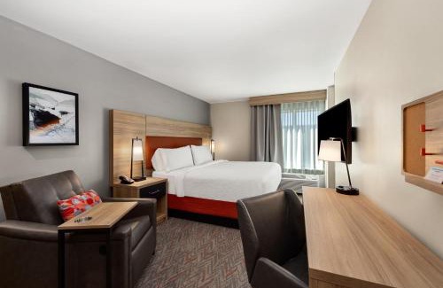 Layton Hotel | Candlewood Suites - Layton - Salt Lake City by IHG
