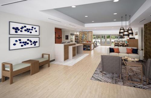 Layton Hotel | Candlewood Suites - Layton - Salt Lake City by IHG