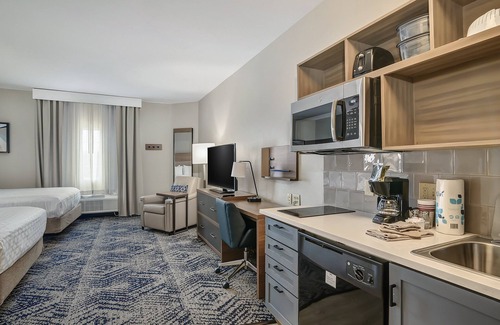 Longview Hotel | Candlewood Suites LONGVIEW by IHG