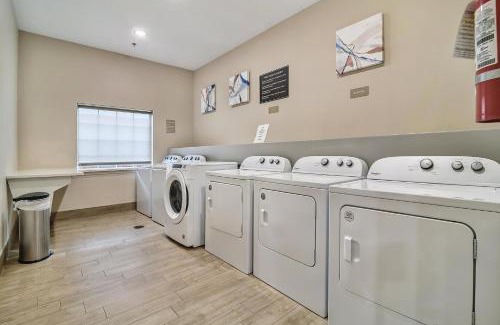 Longview Hotel | Candlewood Suites Longview by IHG