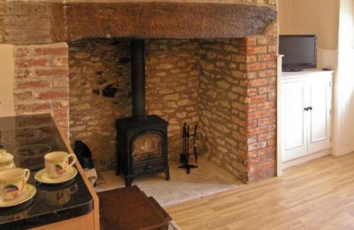 Thornford House | Candy Cottage