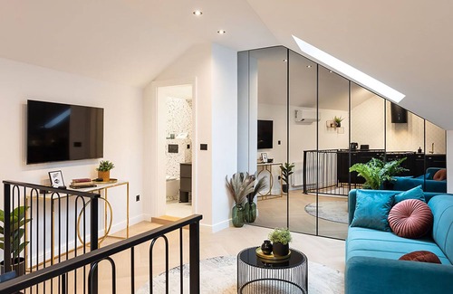 Donji Grad Apartment | Candy Rose Lux Zagreb Center Apartment
