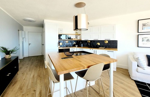 La Cote Radieuse Apartment | Canet-en-Roussillon - Modern & Cosy T3 - 6 ppl - A/C, Garage - Pool
