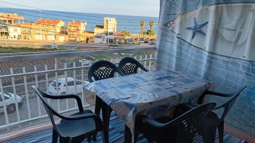 Canet de Mar Apartment | Canet playa y centro con free wifi