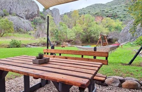 Oudtshoorn House | Cango Retreat Lover's nest