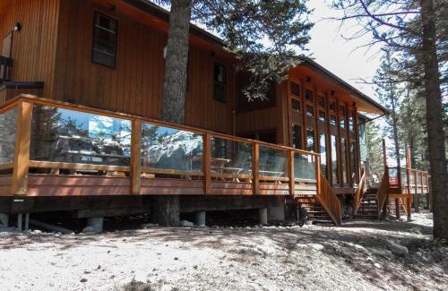 Canmore Hostel | Canmore Alpine Hostel - Alpine Club of Canada
