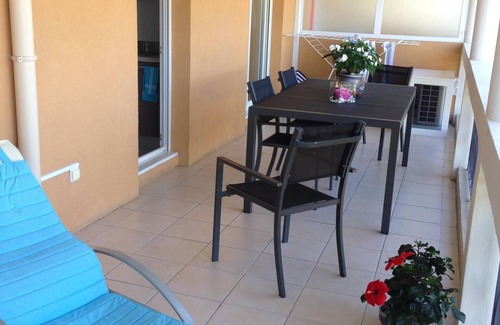 La Croix des Gardes Apartment | Cannes - Cannes Grand Parc - Les Hibiscus - F2 (50m *) Terrace (20m *) Garage