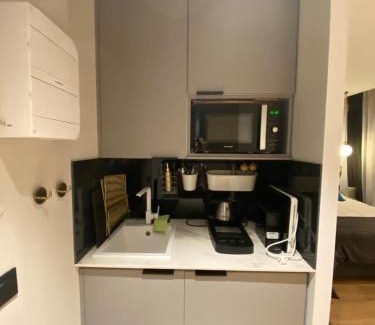 Riou - Petit Juas - Av de Grasse Villa | Cannes cote sud