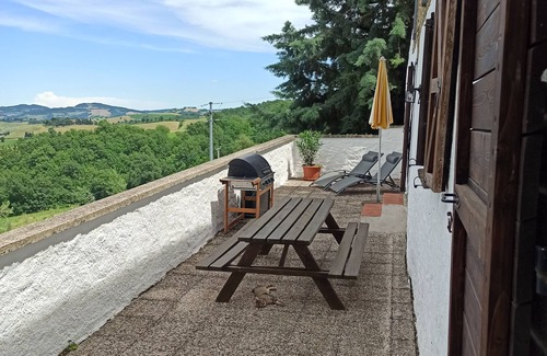 Pergola Apartment | Canneto - Agriturismo Alla Vecchia Quercia