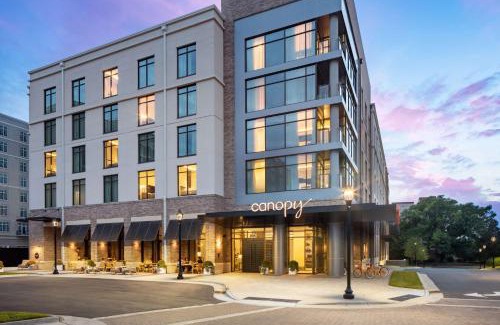 SouthPark Hotel | Canopy By Hilton Charlotte SouthPark