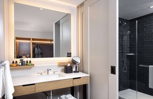 Arts District Hotel | Canopy by Hilton Scottsdale Old Town