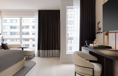 Upper Jarvis Hotel | Canopy By Hilton Toronto Yorkville