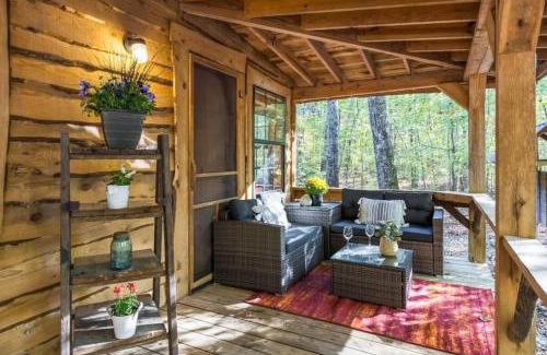 Mentone House | Canopy Woods - 2 beautiful homes with a hot tub