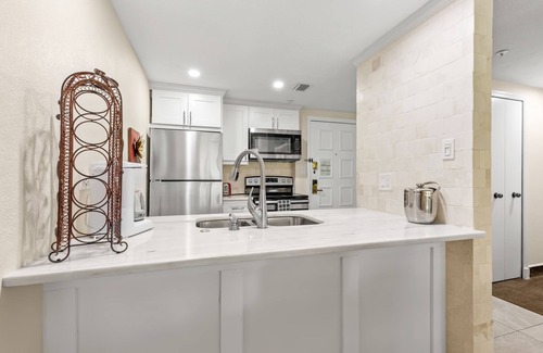 Palm Harbor Condo | CANTERBURY 2250 AT INNISBROOK