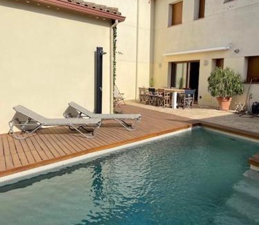 Castell-Platja d'Aro Villa | CanTina a Charming & Artistic house with pool