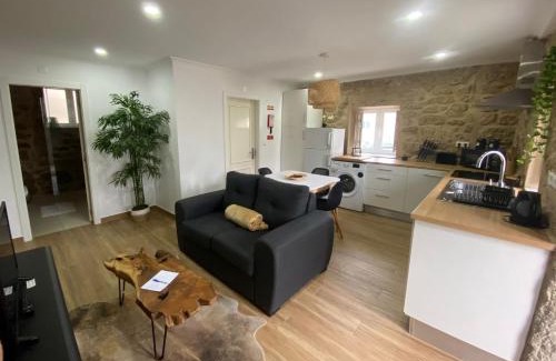 Almeida House | Cantinho D'Aldeia