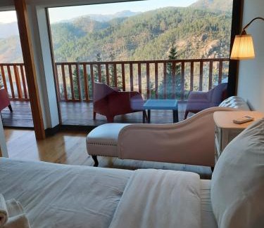 Cova House | Cantinho da Pedra
