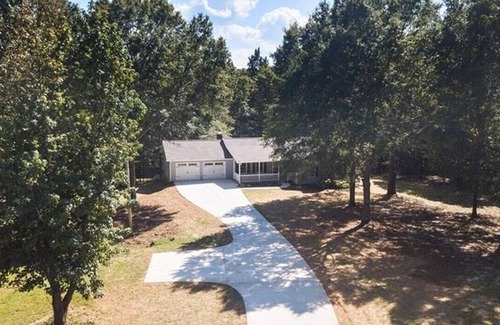 Canton House | Canton Home Near the Lake