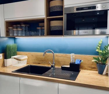 Saint-Bres Apartment | Cantosia - Appartement T3, Terrasse & Jardin Privatif