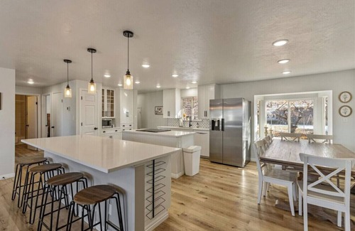 Orchard North House | Canyon Cove Cottage | In Home Gym | Chef's Kitchen