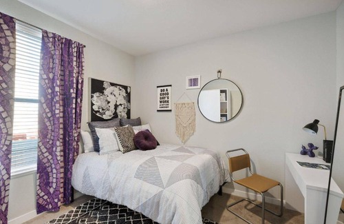 Downtown Reno Apartment | Canyon Flats Apartments by Barsala