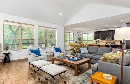 Fischer House | Canyon Lake Retreat - Two Home Estate Just 2.5mi From The Marina