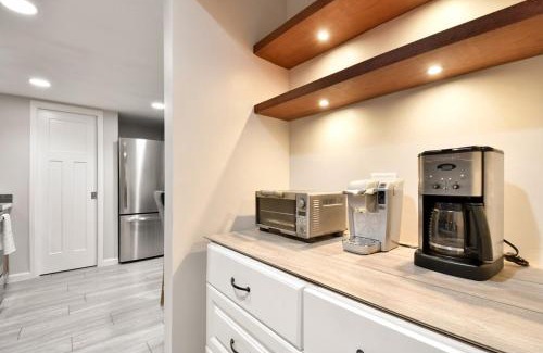 Park City House | Canyons Resort, Community Hot Tub Retreat, Slopes located steps away!