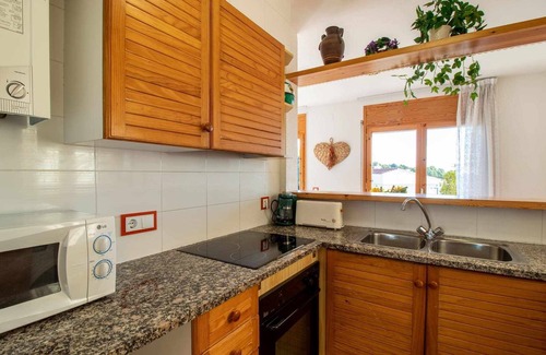 Llanca Apartment | Cap Ras 04 Comfortable apartment close to the sea