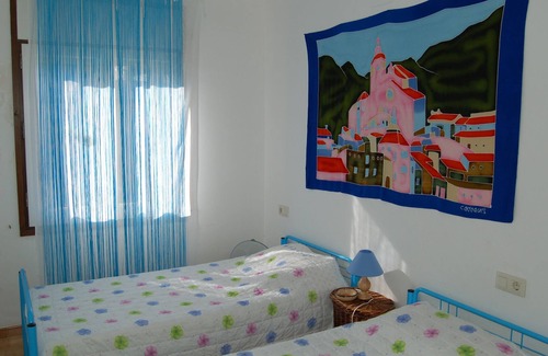 Llanca Apartment | CAP RAS V 1-1 Spacious Apartment with sea views just 50 m. of the beach.