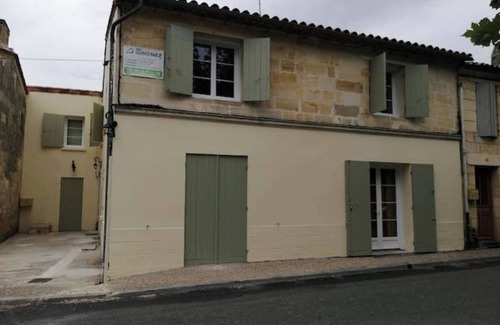 Petit-Palais-et-Cornemps Apartment | Cap Saint-emilion - Appartement T3 Avec Cheminée