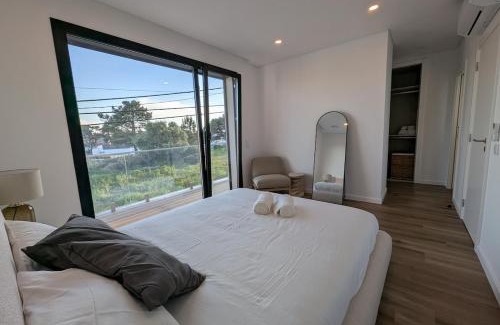 Charneca de Caparica e Sobreda Villa | Caparica Sun & Serenity
