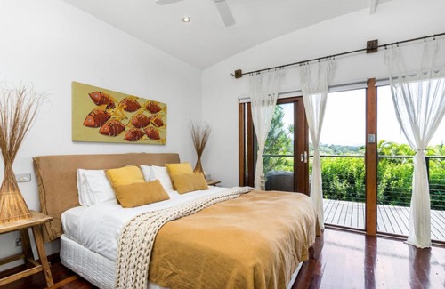 Skinners Shoot Villa | Cape Byron Villa 7 Romantic Serenity with Views