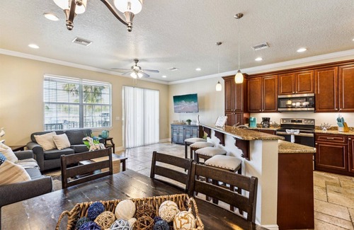 Merritt Island House | Cape Crossing Dream w/Pool, BBQ & Gym - Near Marina, Beach & Shops!