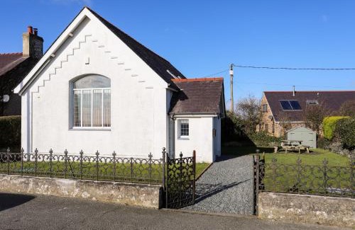 Holyhead House | Capel Hermon