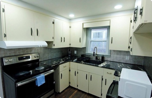 Eggertsville House | Capen · *New* Cozy 3BR house near UB & Niagara Falls