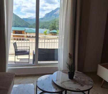 Pluzine Apartment | Capital Apartments - Premium luxury by the lake