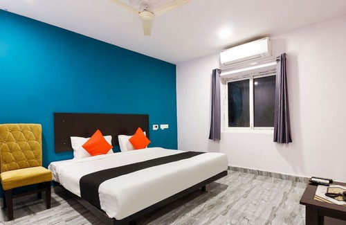 LB Nagar Hotel | Capital O 65104 Che Sigma Hotel