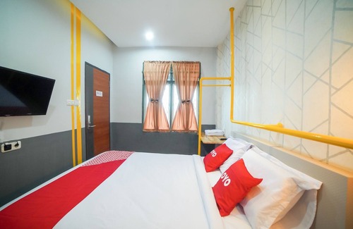 Medan Hotel | Capital O 90874 Millenium Inn 2